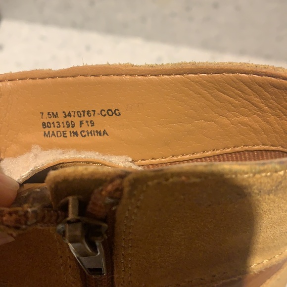 Frye & Co Women’s Rayner Hiking Ankle Boot - Picture 5 of 6